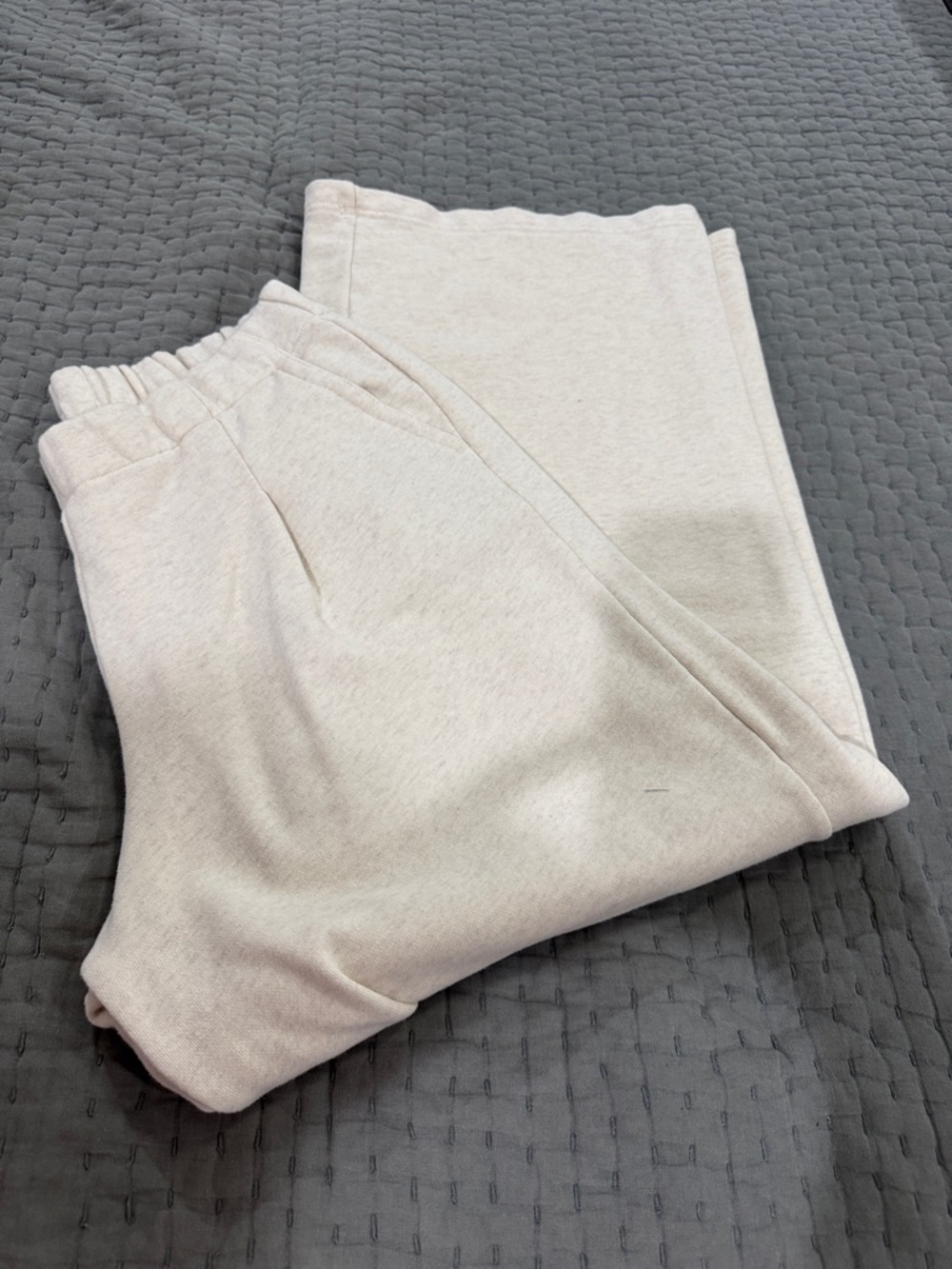 aerie Light Cream Trouser Sweatpants